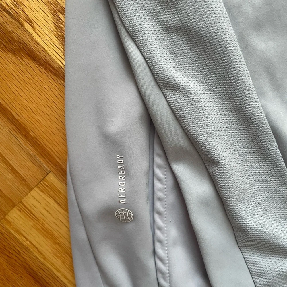 Adidas Men's hLight Gray Hooded Windbreaker